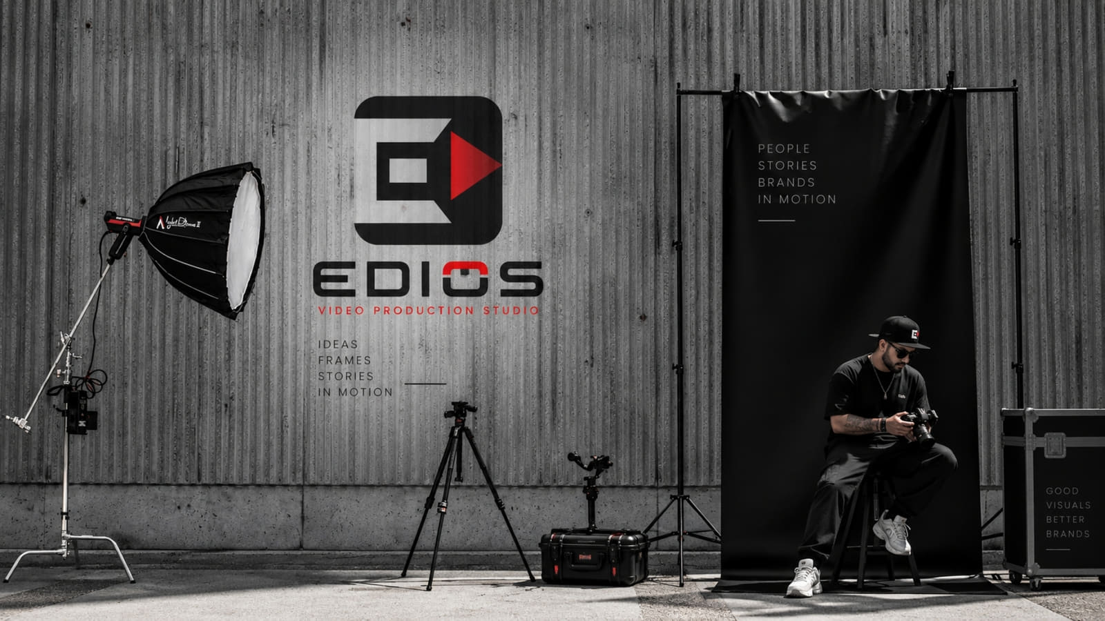 EDIOS logomark — recording indicator and play button symbolism